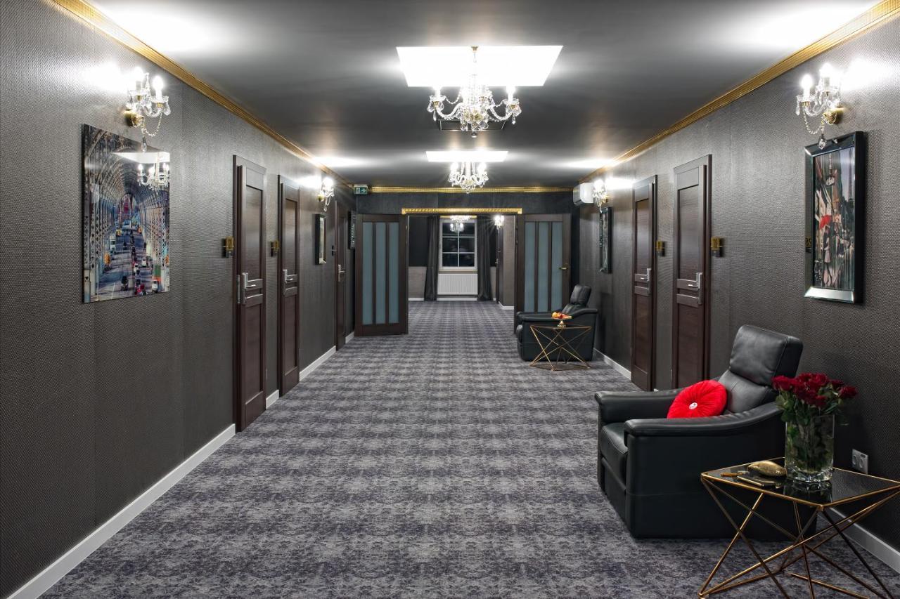 Hotel Campari Góra Motyczna Екстериор снимка